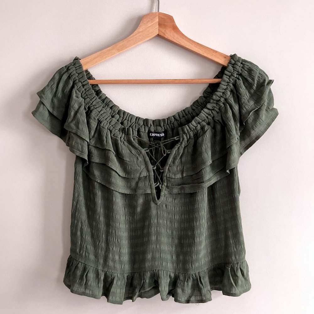 NWT Express off the shoulder blouse